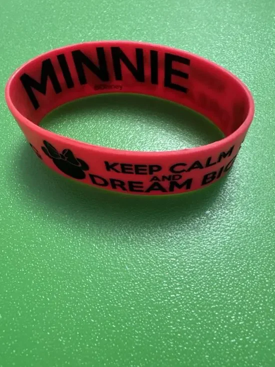 Keep Calm and Dream Big Minnie Bracelet Red Rubber Black