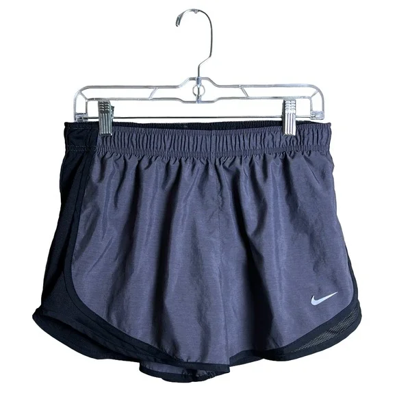 Nike 2010s Women's Grey Dri-Fit Tempo Running Shorts Size Large Athleisure