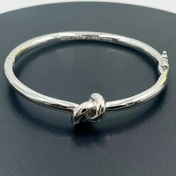 Kate Spade Sailor's Knot Love Knot‎ Polished Silver Tone Hinged Bangle Bracelet