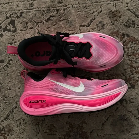 Nike Vomero Plus Zoom X