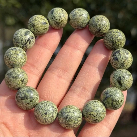 15mm chunky stretchable green Medicine King‎ Stone bracelet 1119