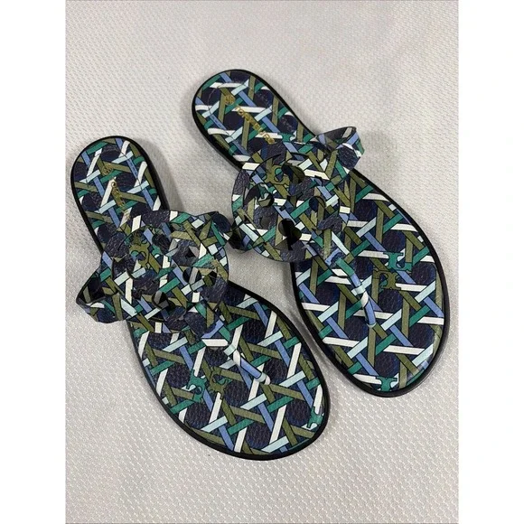 NWOB Tory Burch Miller Welt Navy‎ Green Caning Logo Miller Sandals Sz 7M