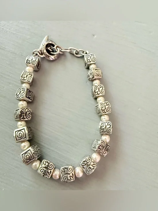 Silver Tone and Faux Pearl Bead Bracelet