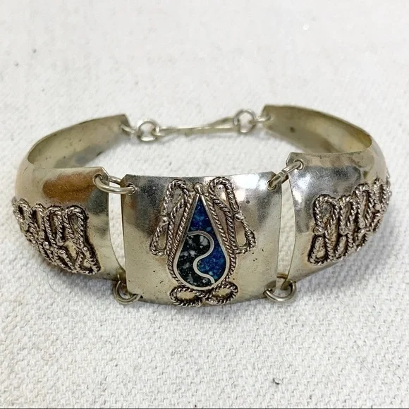 Boho Southwest Turquoise chip inlaid Bracelet
