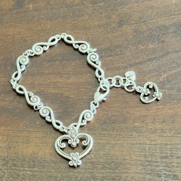 Brighton Palazzo Silver Heart Crystal Bracelet. EUC!‎