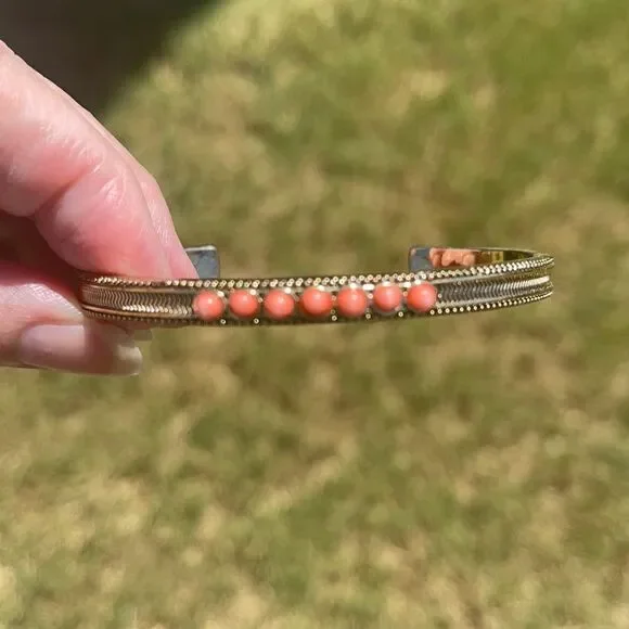 BCBG ORANGE dot Bracelet