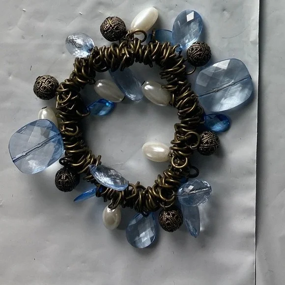 Bohemian Blue and Pearl Stretch Bracelet‎