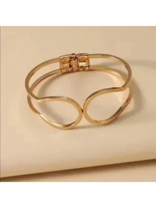 GOLD 1pc Hollow Bracelet