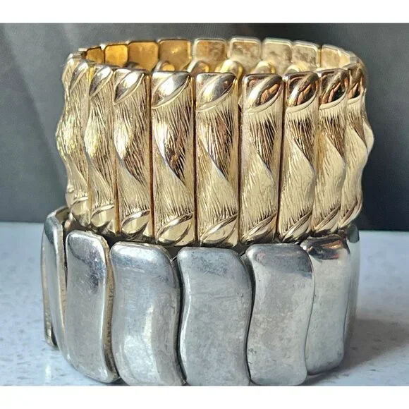 Lot Of 2 Gold Textured Silver-Tone Mid-Century Modern Stretch Bracelets Lot of 2