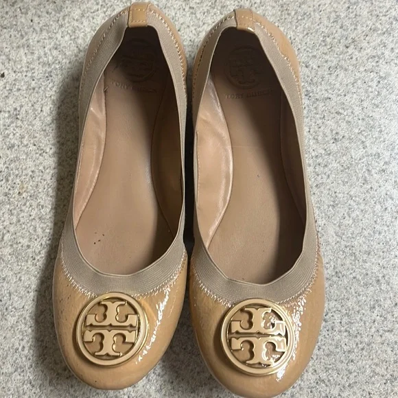 Tory Burch Nude Patent Leather Logo Ballet Flats