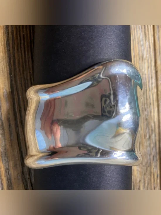 Tiffany & Co Elsa Perretti Bone Cuff