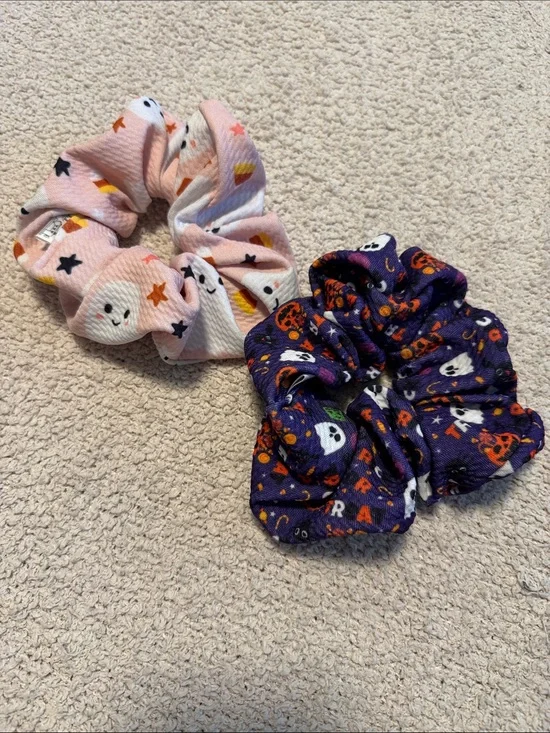 Kids Halloween Scrunchie Set - Pink & Purple xl puffy ghosts