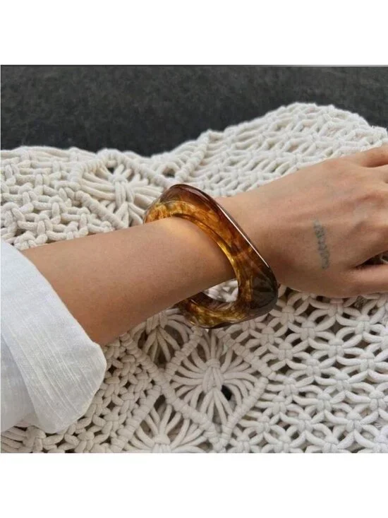 Brown Bangle Bracelet Q281