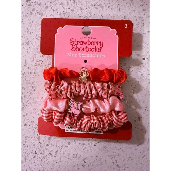 Strawberry Shortcake Mini Scrunchies 4 Pack Red Pink Gingham Floral New