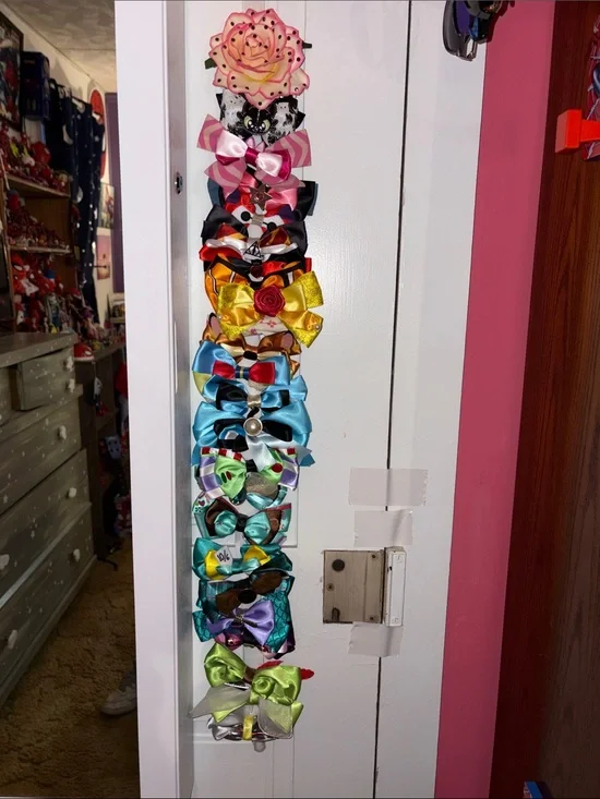 Assorted Disney and miscellaneous clip on hair bows