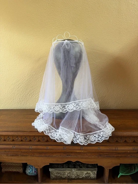 San Francis Imports First Communion Veil with Pearl Tiara Headband 18“ Veil