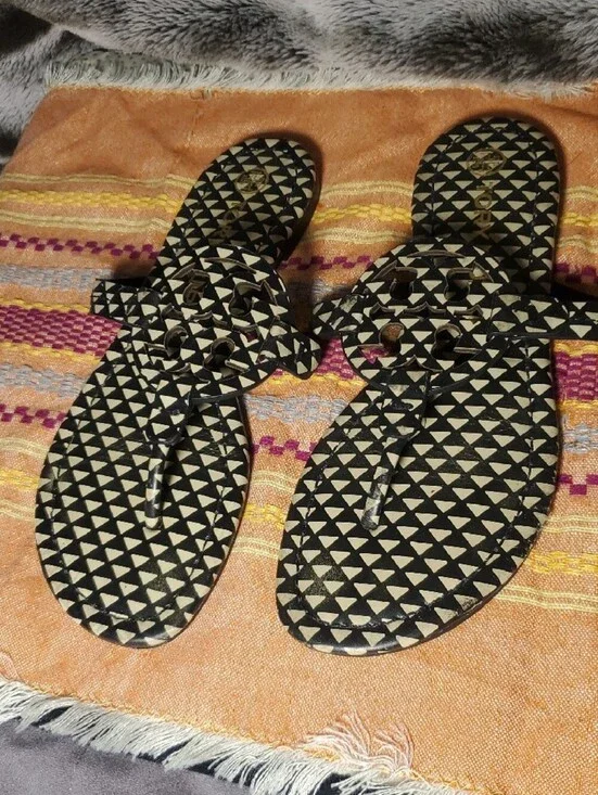 Tory Burch Miller Black&Cream Geometric Thong Sandals Size 7.5