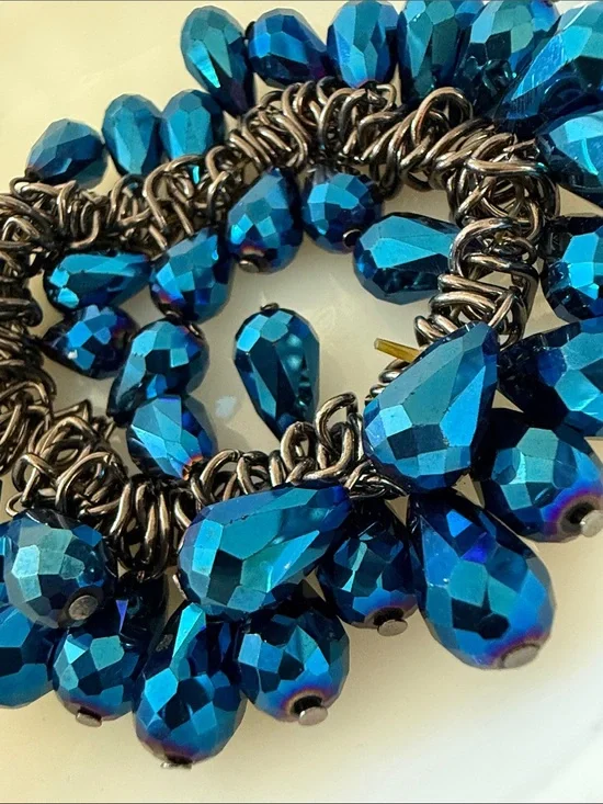 Chunky vintage Blue Beaded faceted teardrop cha charm stretch gun metal Bracelet