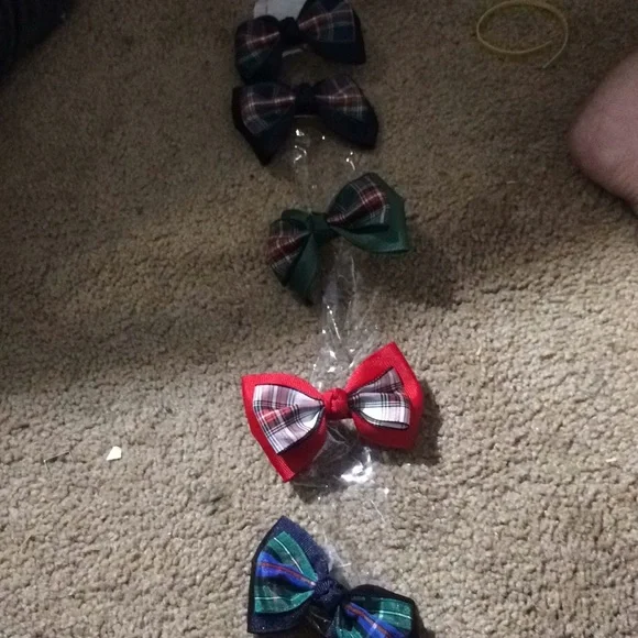 Lot of 7 Girl's Barrettes