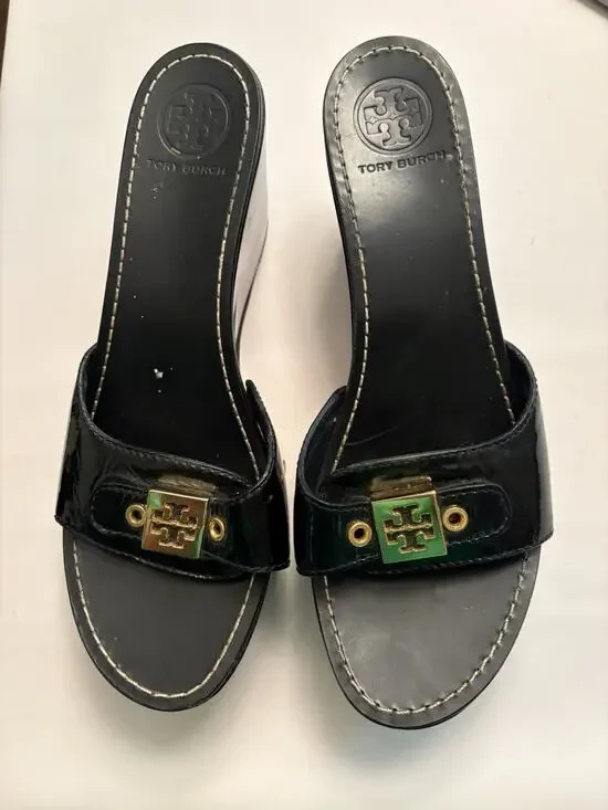 Tory Burch Sz 9 Place Patent Leather Wedge Heel Slip On Sandals