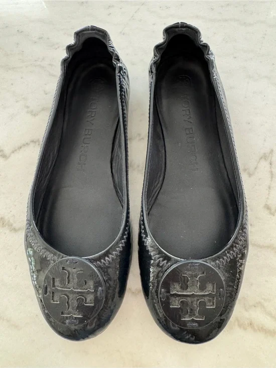 Tory Burch Black Patent Logo Round-Toe Ballet Flats