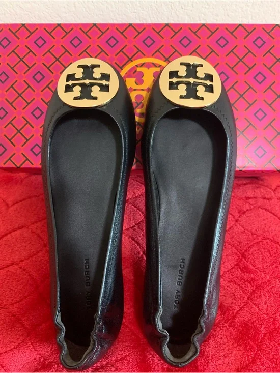 Tory Burch Black Leather Ballet Flats with Gold Logo Medallions