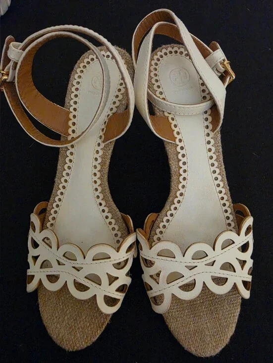 Tory Burch Cream Scalloped Cutout Ankle-Strap Sandals with Jute Footbed