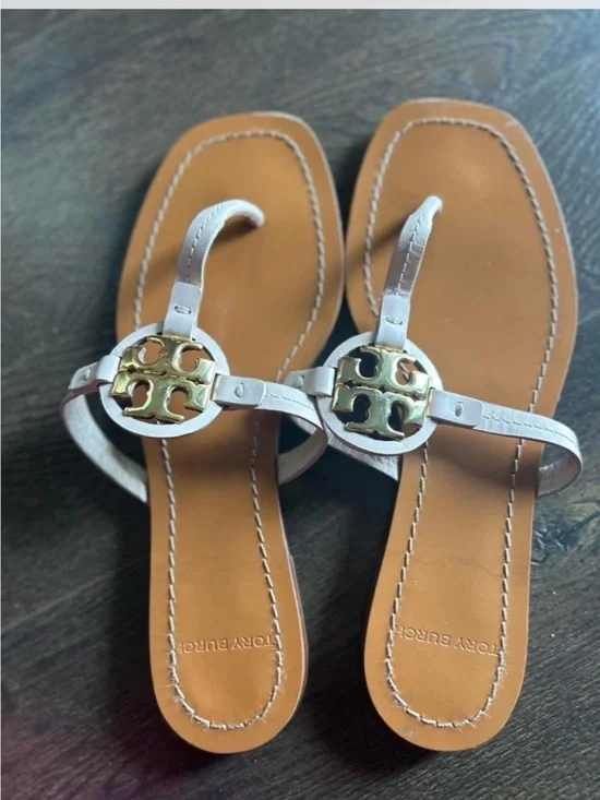 Tory Burch White Leather Thong Sandals with Gold Logo Medallion