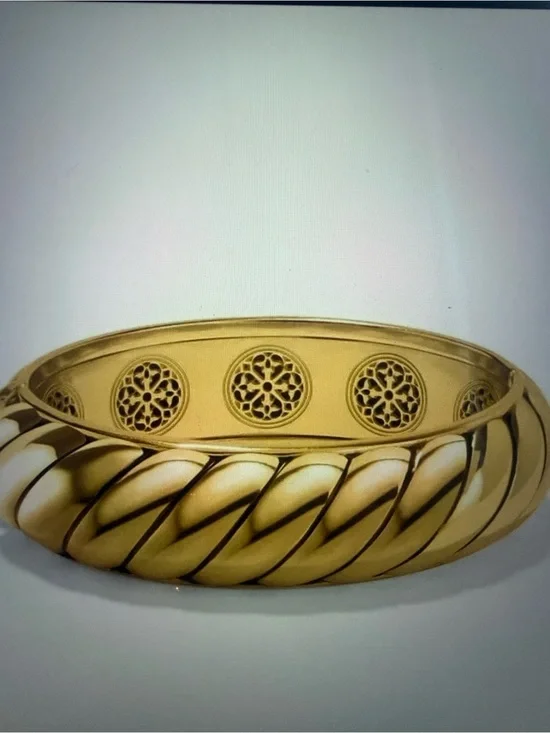 💛🆕💛Brighton Athena Scalloped Hinged Bangle NWT