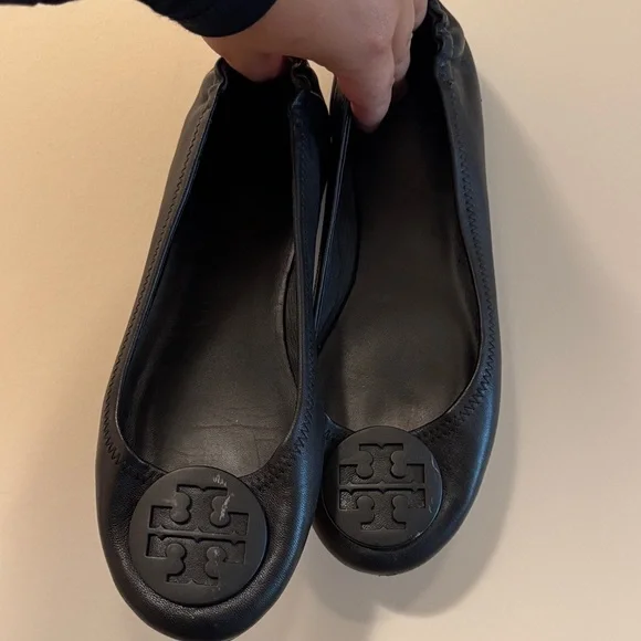 Tory Burch size 9 flats