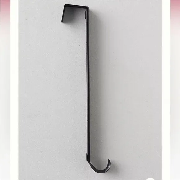 Anthropologie x Terrain Adjustable Wreath Hanger Bronze Color