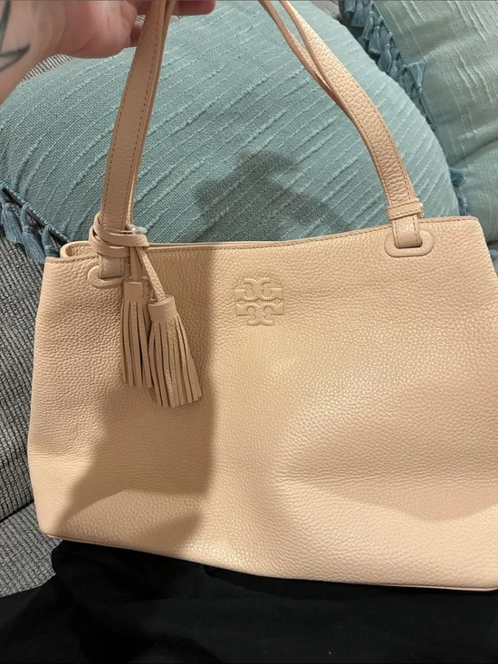 Tory Burch Thea Pebbled Leather Tassel Shoulder Bag in Light Pink