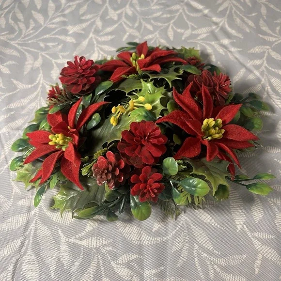 Vintage Christmas Wreath Candle Ring Plastic Holly‎ Poinsettia MCM