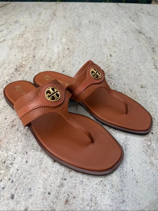 NEW Tory Burch - Thong Welt Tumbled Leather Sandal Aged Carmello brown