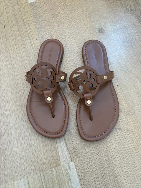 Tory Burch Leather Logo Thong Sandals in Cognac Brown with Gold Accents