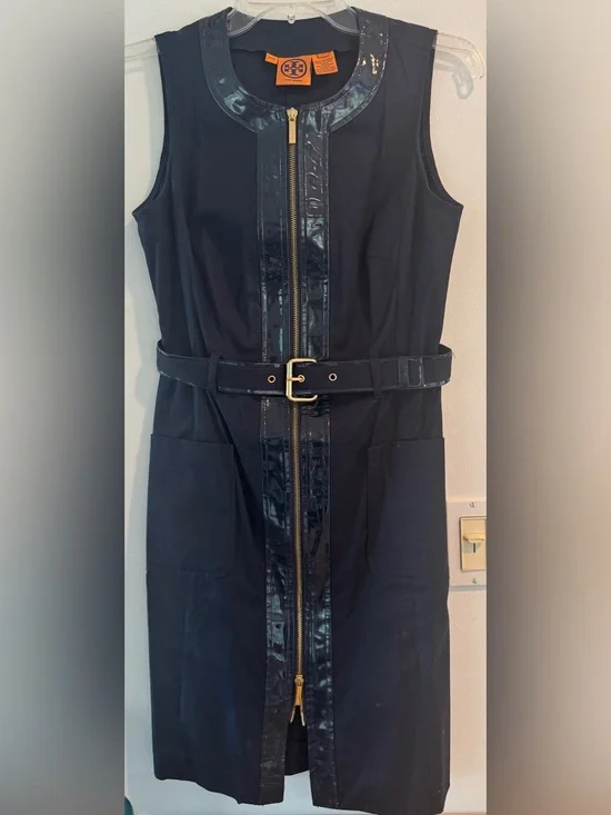Tory Burch Navy Cotton Zip Dress w/ Vinyl Trim Buckle. Size 4 A+ Condition.