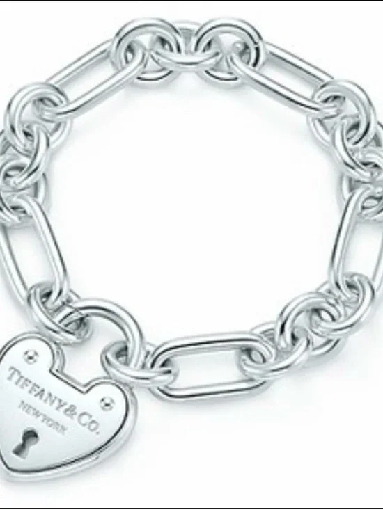 Tiffany & Co. Sterling Silver Heart lock padlock Tag Link Bracelet 8” long charm