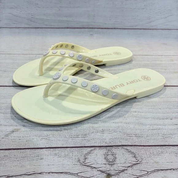 Tory Burch Studded Jelly Thong Flip Flops Womens 6 Cream Logo Sandals Waterproof