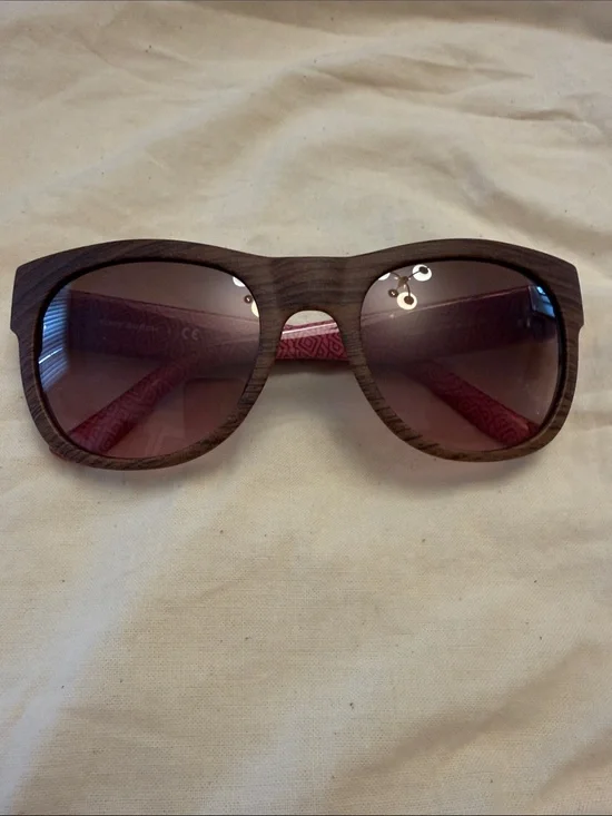 Tory Burch Brown Wood-Effect Frame Sunglasses with Gradient Brown Lenses