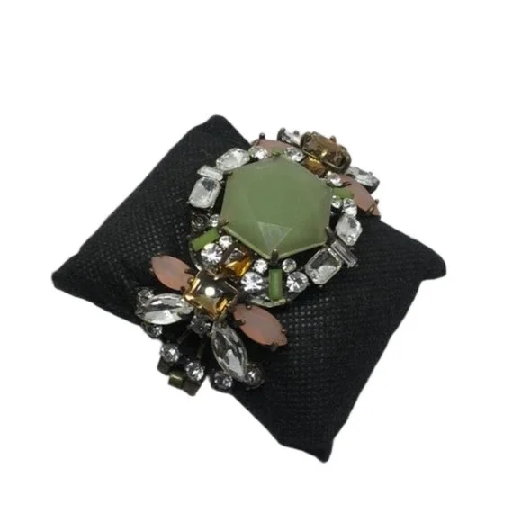 𝅺Antique brass tone chain faux gemstone floral/medallion rhinestone bracelet