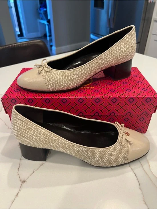 NIB Tory Burch Cap Toe Pump 45MM Tweed Natural Light Khaki Size 10