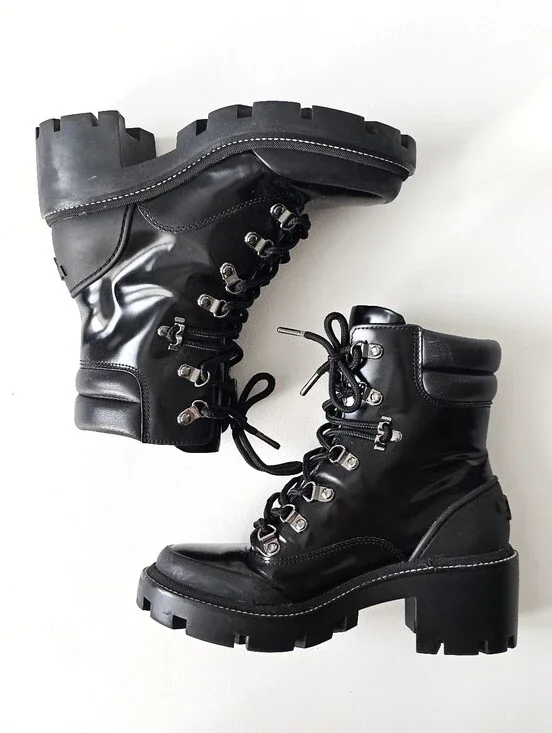Tory Burch Leather Lug Sole Combat Hiking Boots Black Lace Up Women's Size 7