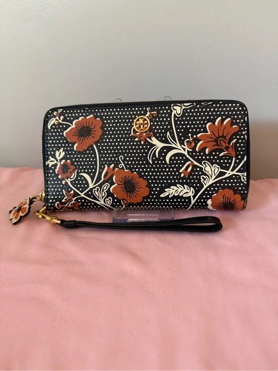 Tory Burch Blake Printed Retro Batik Wallet