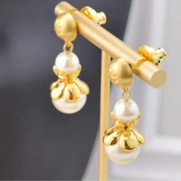 🎁 Tory Burch Earrings Gold Pearl Belle Flower Drop NIP $148