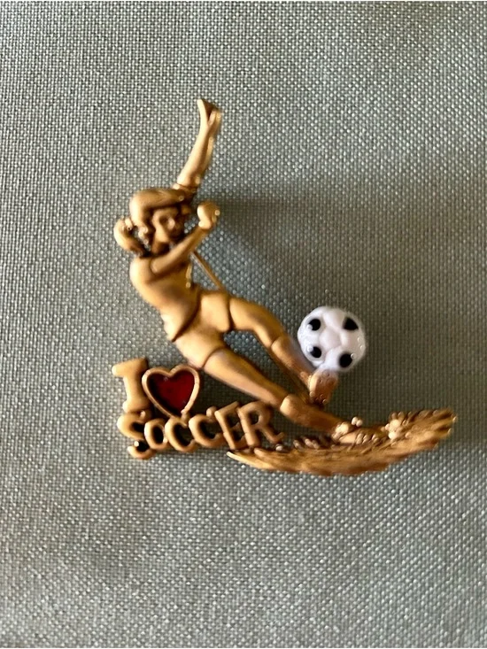 Danecraft 1934  Vintage I Love Soccer Enamel Brooch Pin
