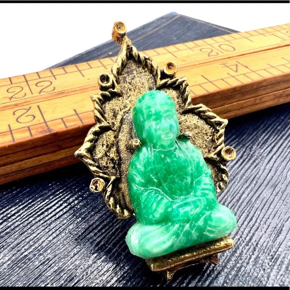 Vintage AMBASSADOR signed Buddha brooch green faux jade