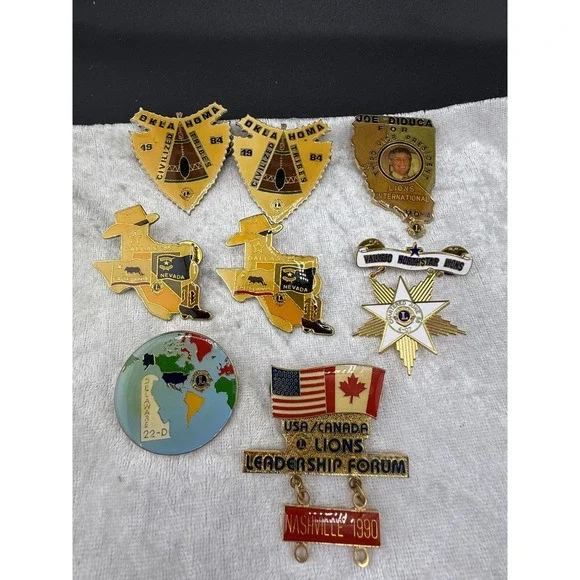 Vintage Lions Club‎ Texas Oklahoma Canada Pins Lot Gold Tone Signed
