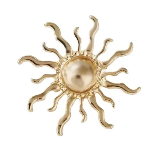 GOLDTONE SUN BROOCH‎