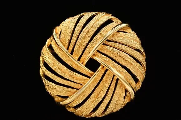 Art Vintage Round Pin Brooch Brushed Textured Gold Signed Chunky 1950s Bin4