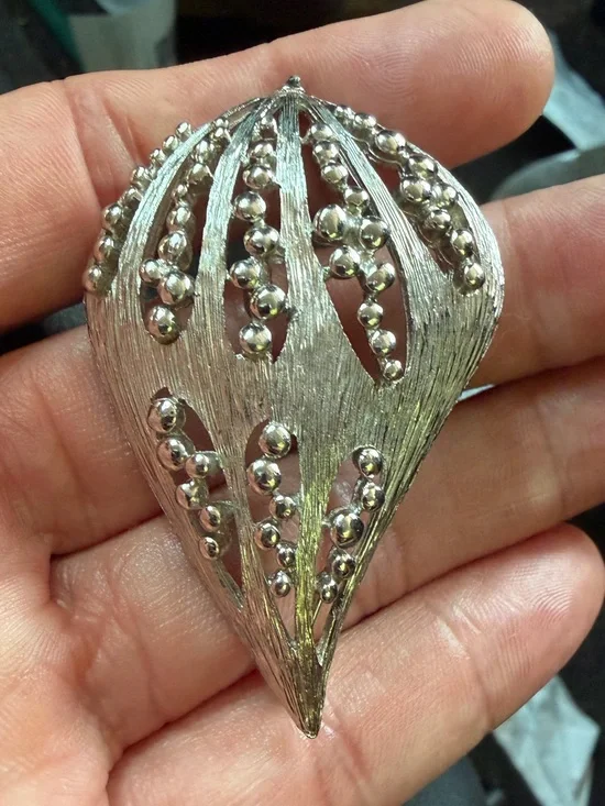 Vintage Silver-tone Decorative Teardrop Brooch
